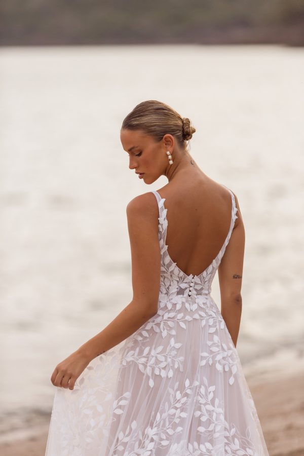 Hochzeitskleider mit sexy Rückenausschnitt