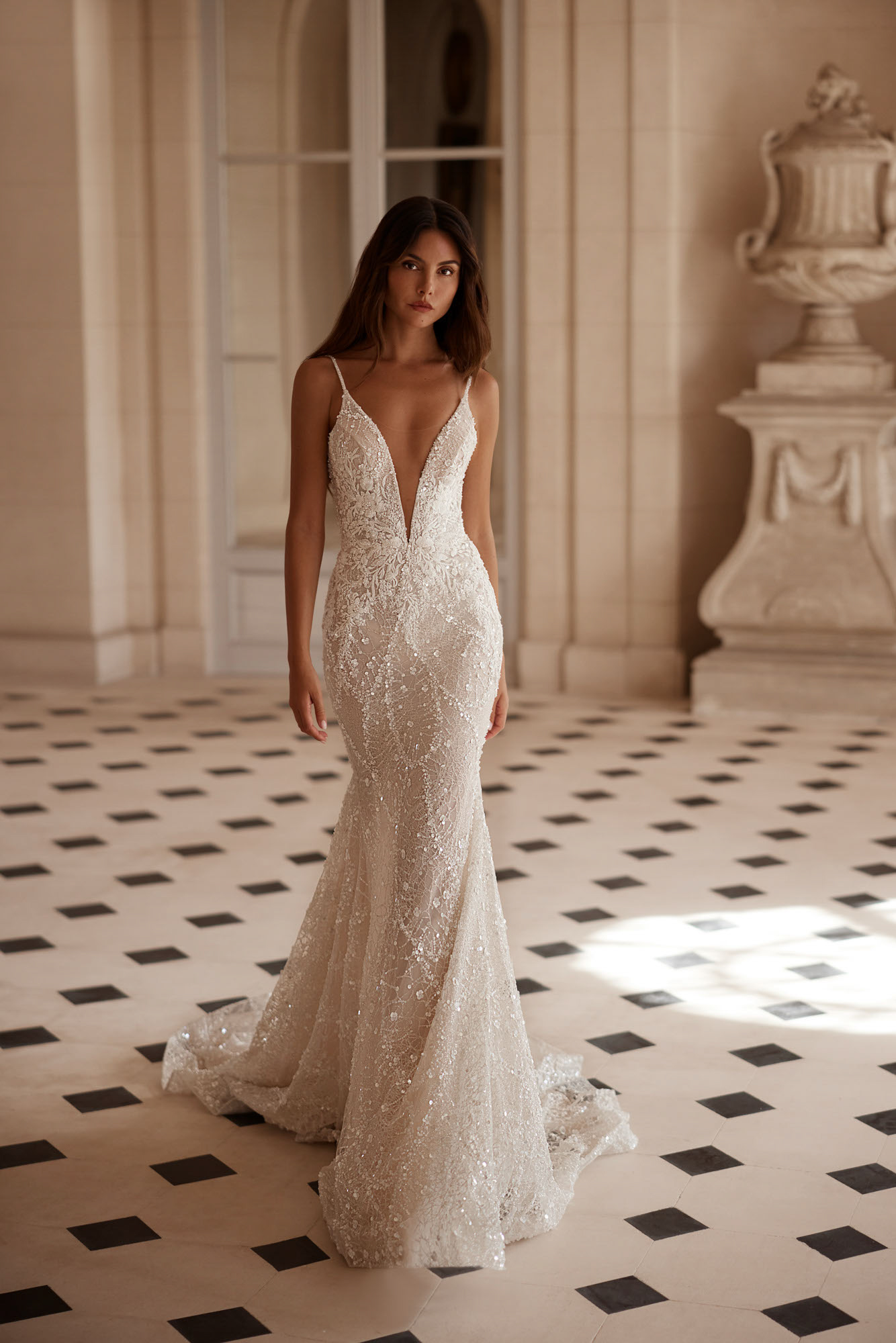 Arianna – Glamouröses Fit & Flare Brautkleid mit Träger