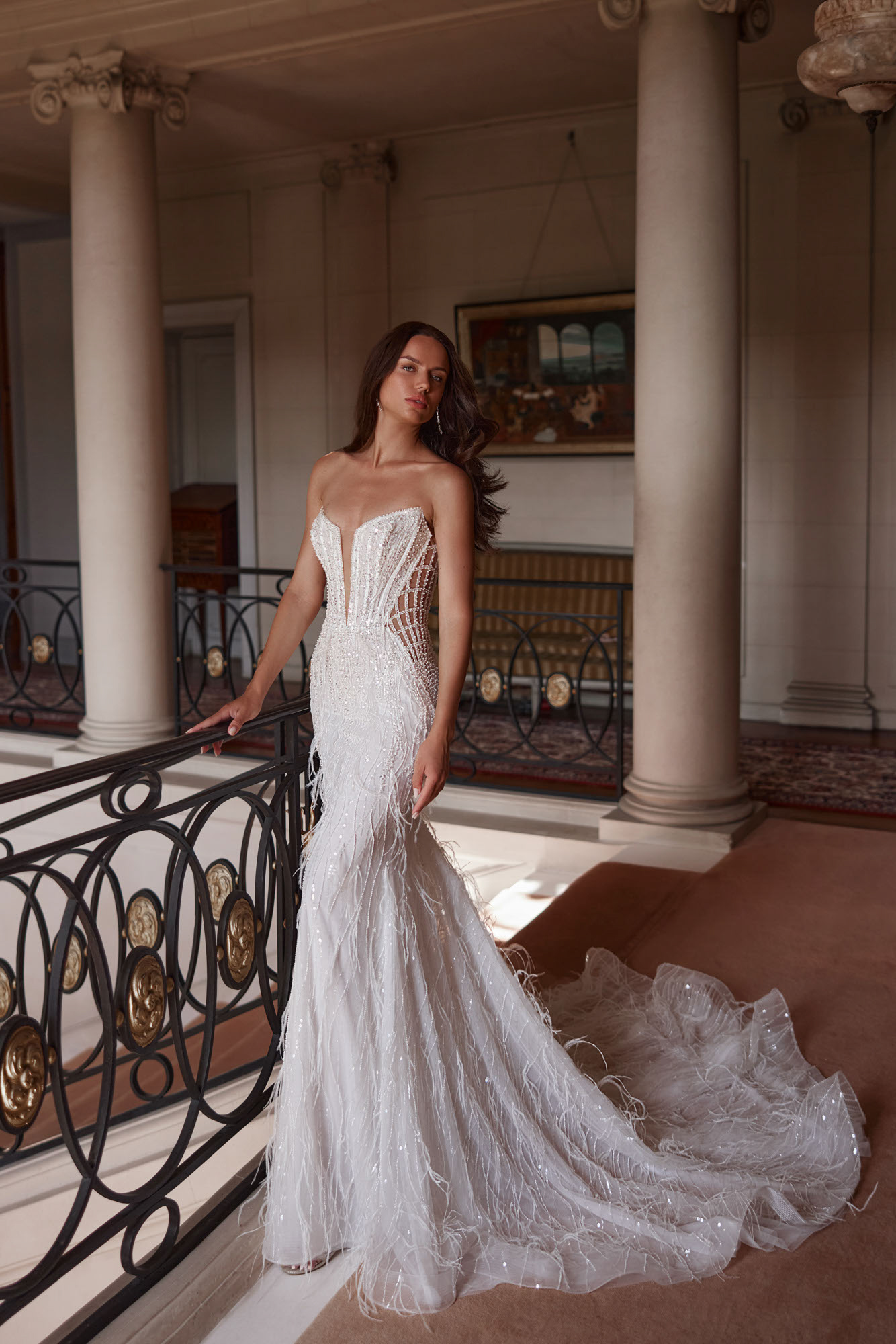 Demi – Meerjungfrauenkleid mit Glitzer und Federn