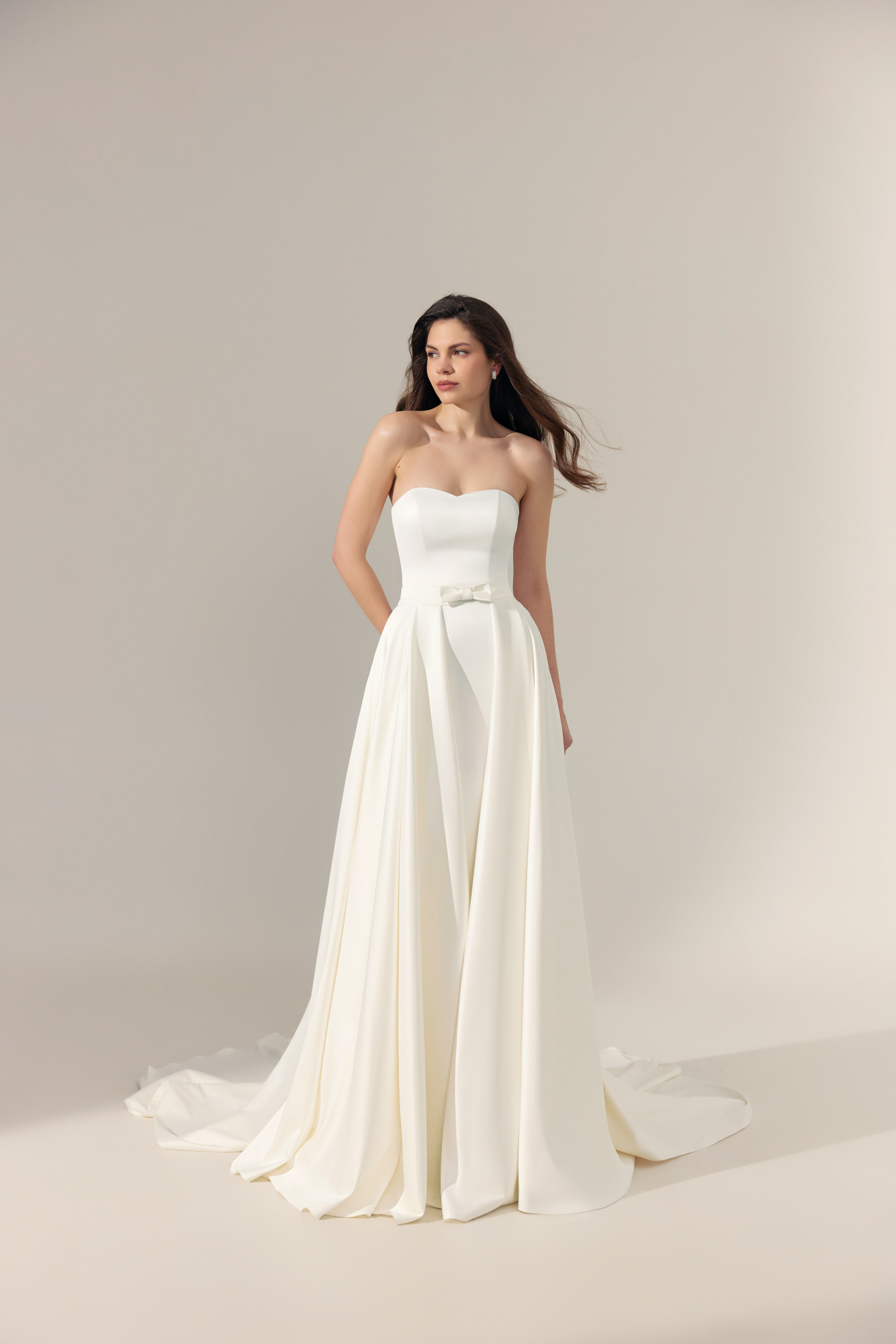 Wandelbares Brautkleid Ayuna – mit abnehmbarem Rock